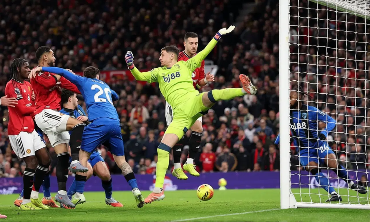 Восьмиголевой триллер в Англии: Манчестер Юнайтед и Борнмут забили 8 мячей