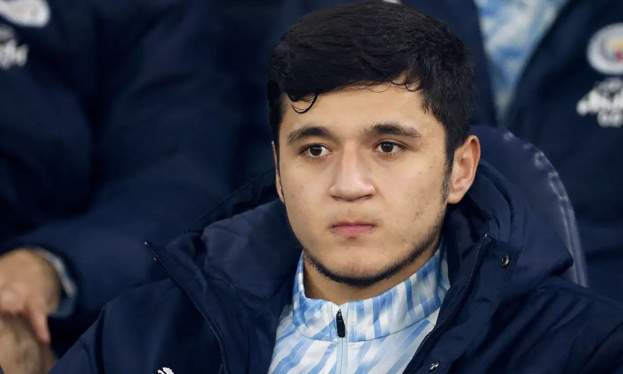 Ланс хочет вернуть Хусанова: бывший клуб претендует на защитника Манчестер Сити