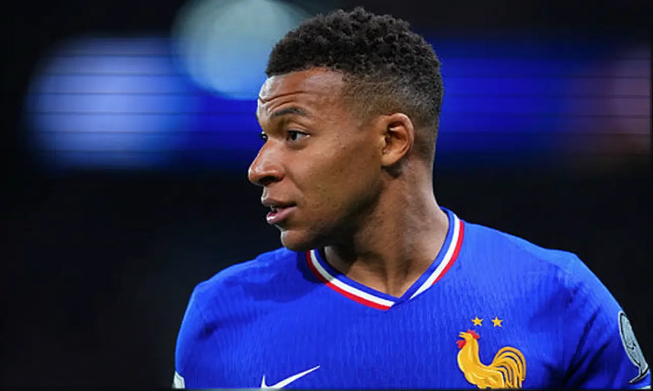 Килиан Мбаппе посетил КАН-2025 по приглашению Ашрафа Хакими