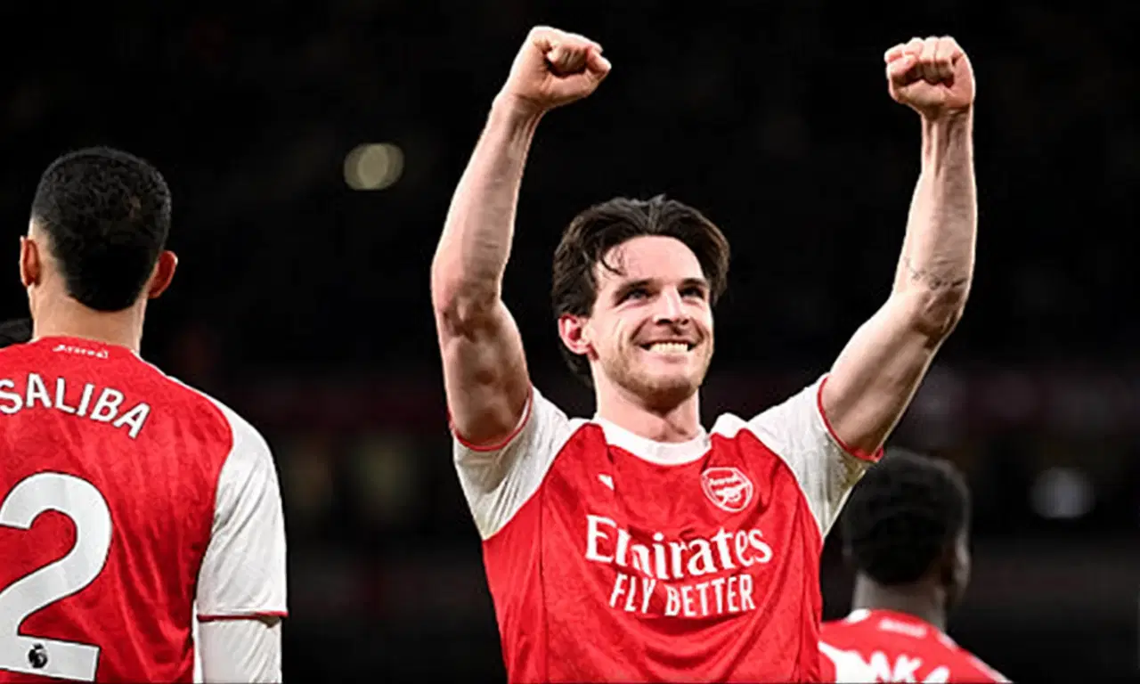 'Арсенал' вернул лидерство в АПЛ перед матчем с 'Кайратом' в Лиге Чемпионов