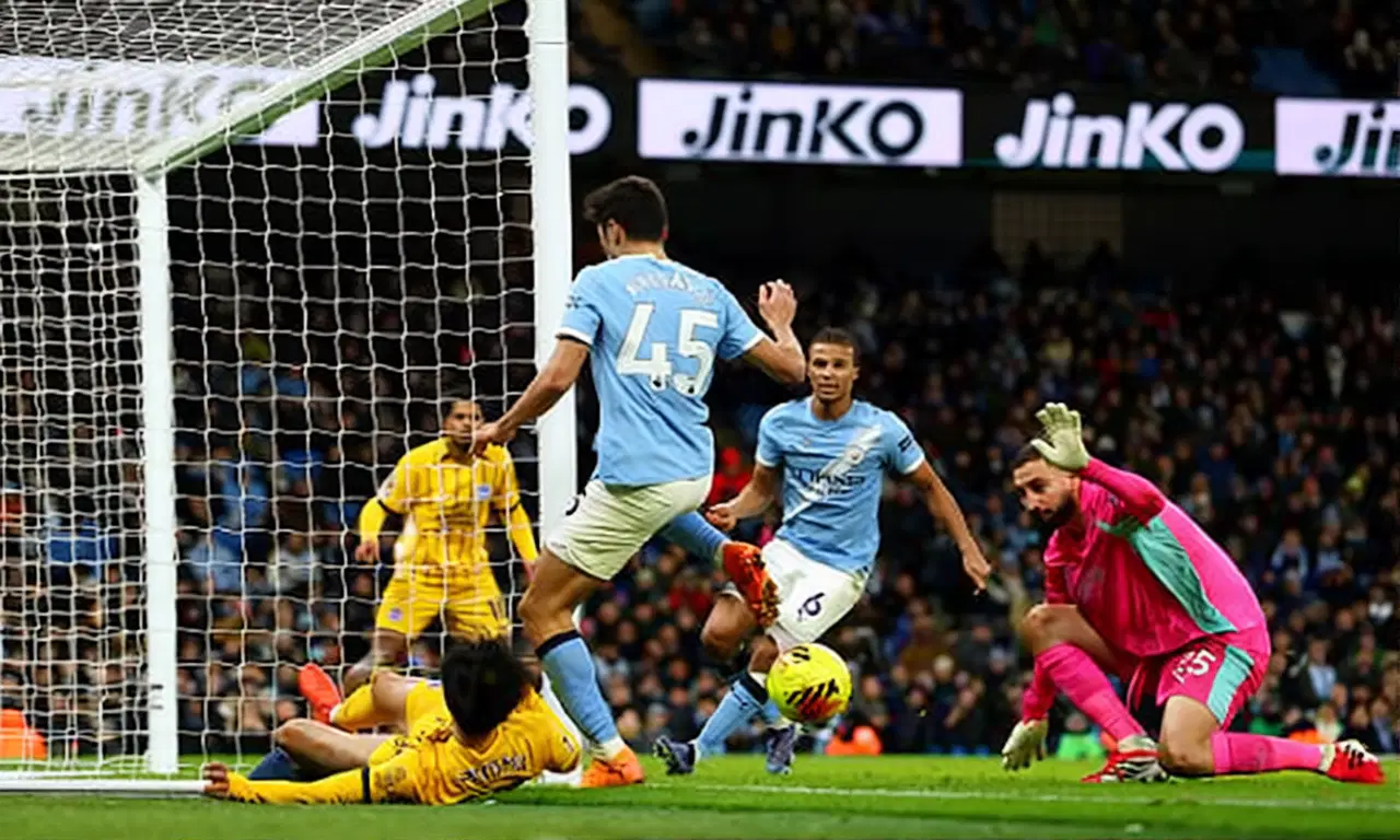 Манчестер Сити с Хусановым упустил победу на «Этихаде» в матче с «Брайтоном»