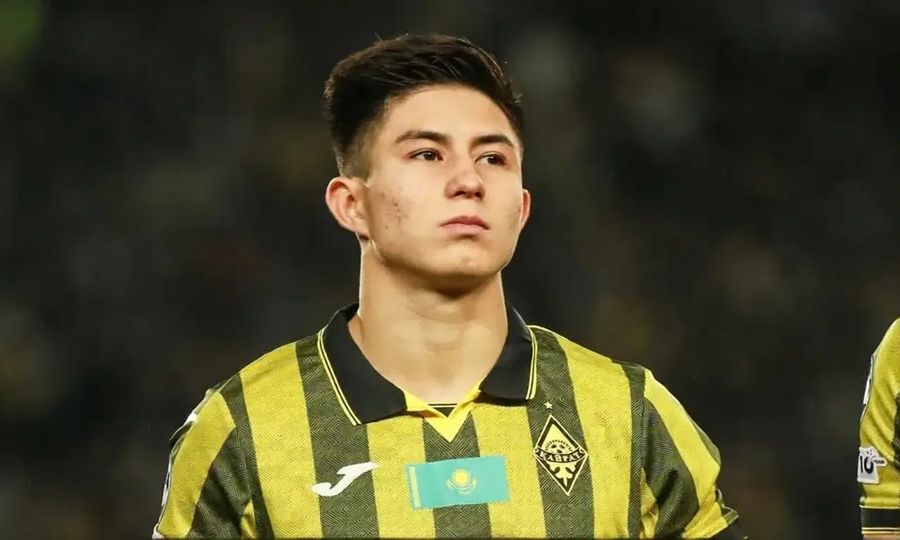 Казахстанского форварда Дастана Сатпаева включили в план «Челси» на лето